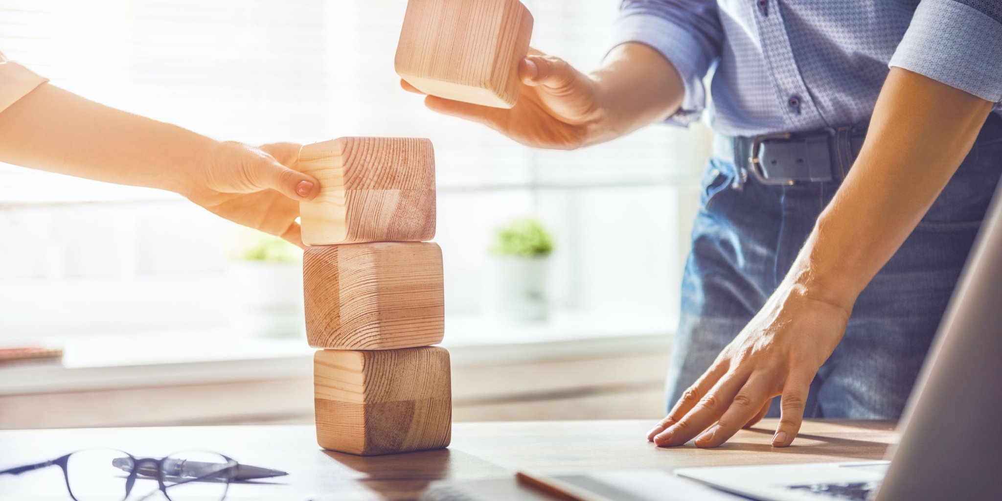 金地集團(tuán)為東陽(yáng)項(xiàng)目提供融資擔(dān)保，金額不超過(guò)2億元